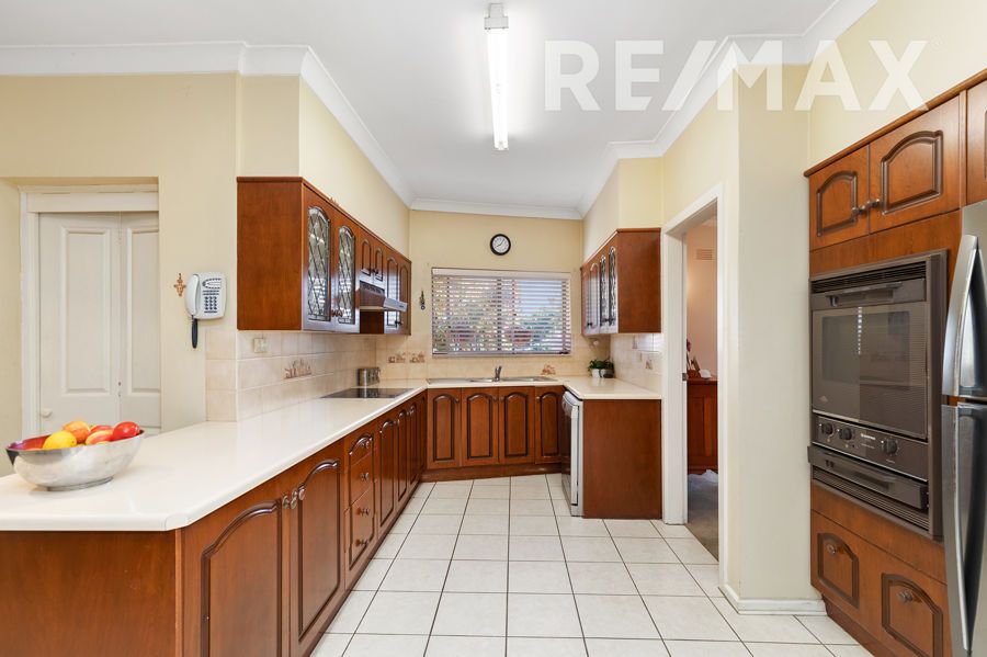 4 Bennett Street, Ashmont NSW 2650, Image 1