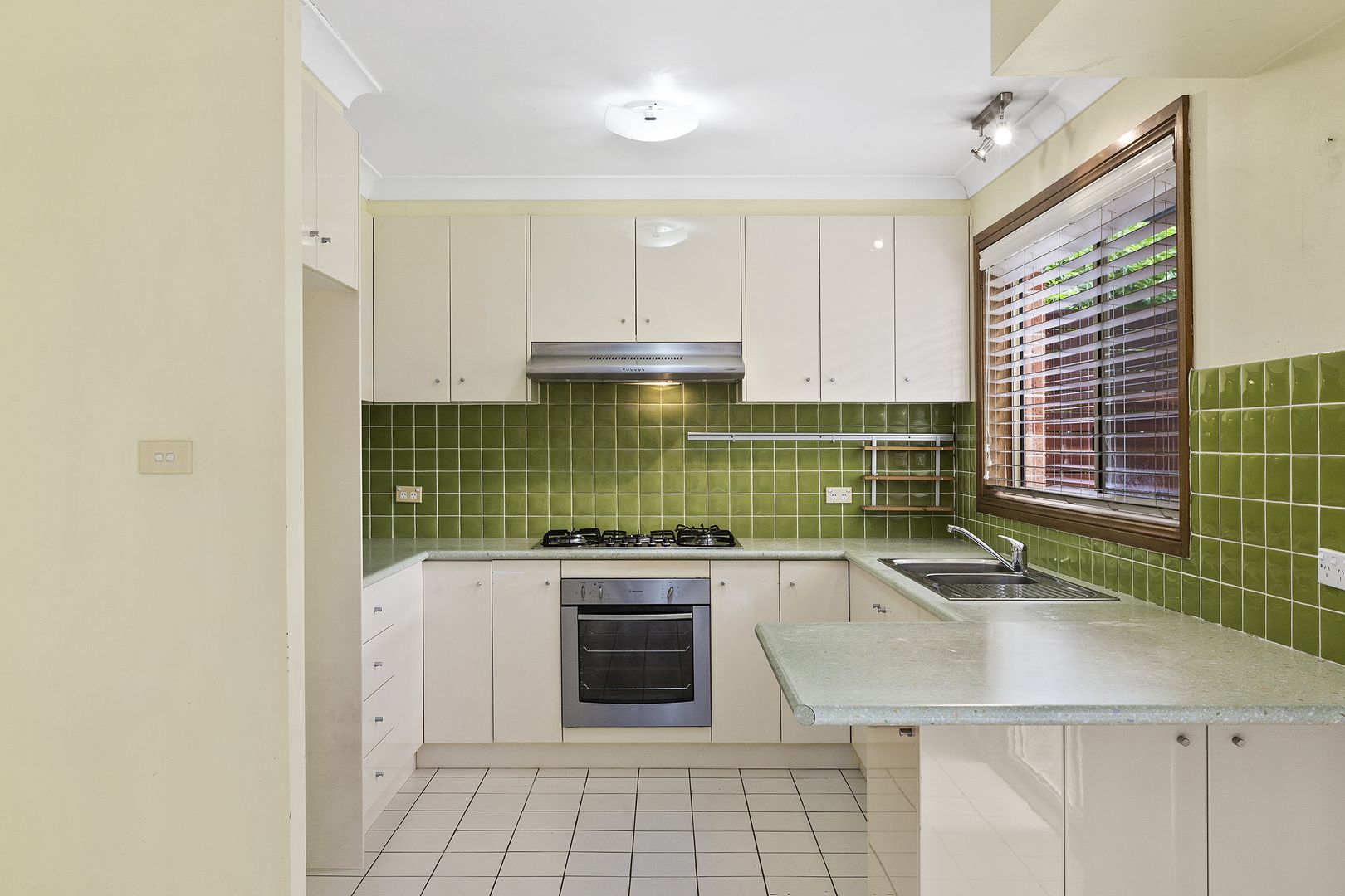 8B Regal Avenue, Kings Langley NSW 2147, Image 2