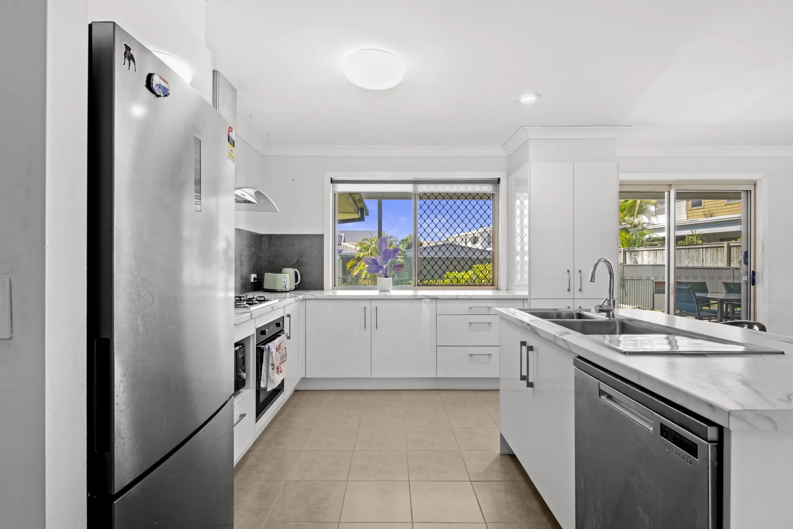 Additional image 5 of 4 Yerrecoin Place, Burleigh Waters QLD 4220