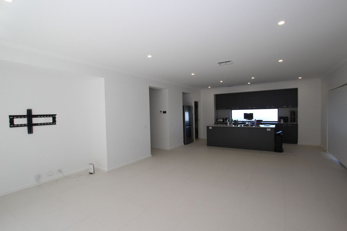 7 Hudson Road, Seaford Heights SA 5169 House For Rent Domain