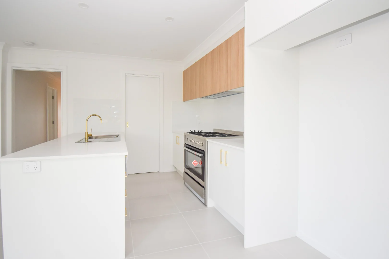 Additional image 3 of 16 Whitebox Street, Orange NSW 2800