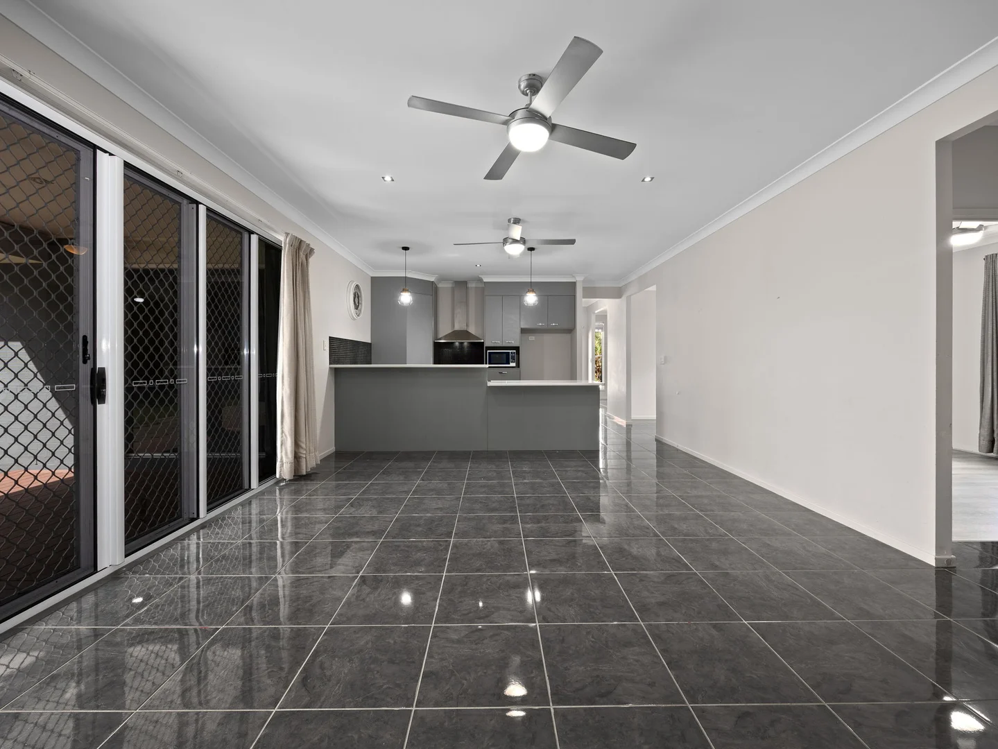 Additional image 4 of 19 Quinn Close, Augustine Heights QLD 4300