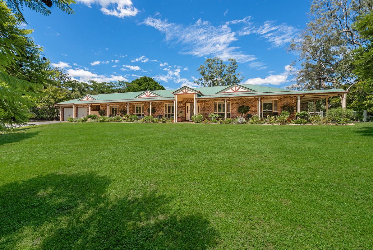 8 Honeywood Court, Samford Valley QLD 4520, Image 1