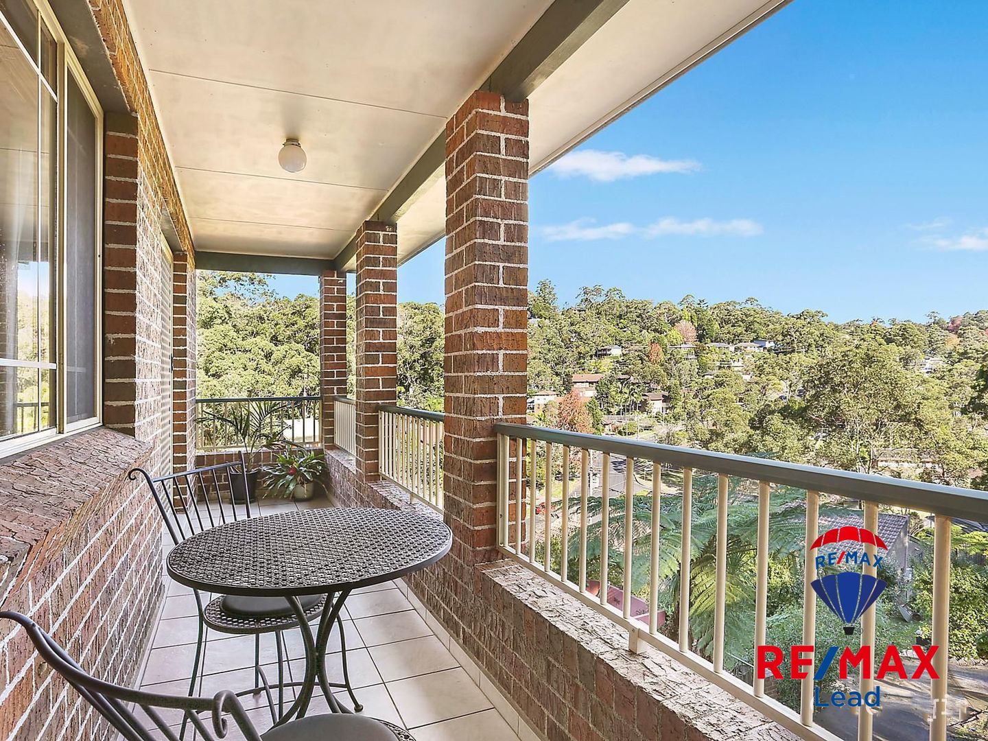 5 bedrooms House in 33 Sprigg Place MOUNT COLAH NSW, 2079