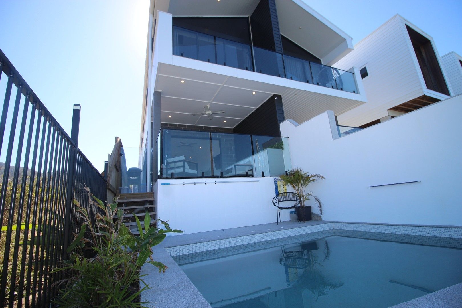 5 bedrooms Townhouse in 2/9 Terrace Place NELLY BAY QLD, 4819