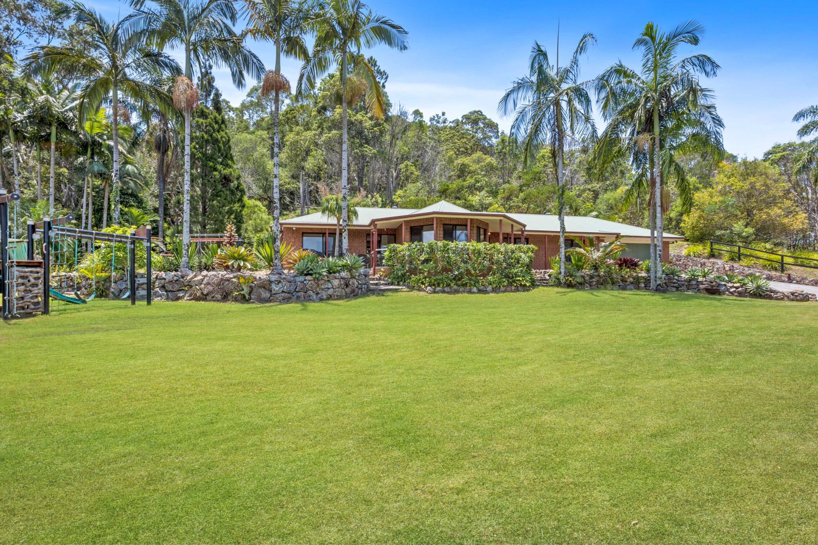 6 Fresco Court, Tallebudgera Valley QLD 4228, Image 2