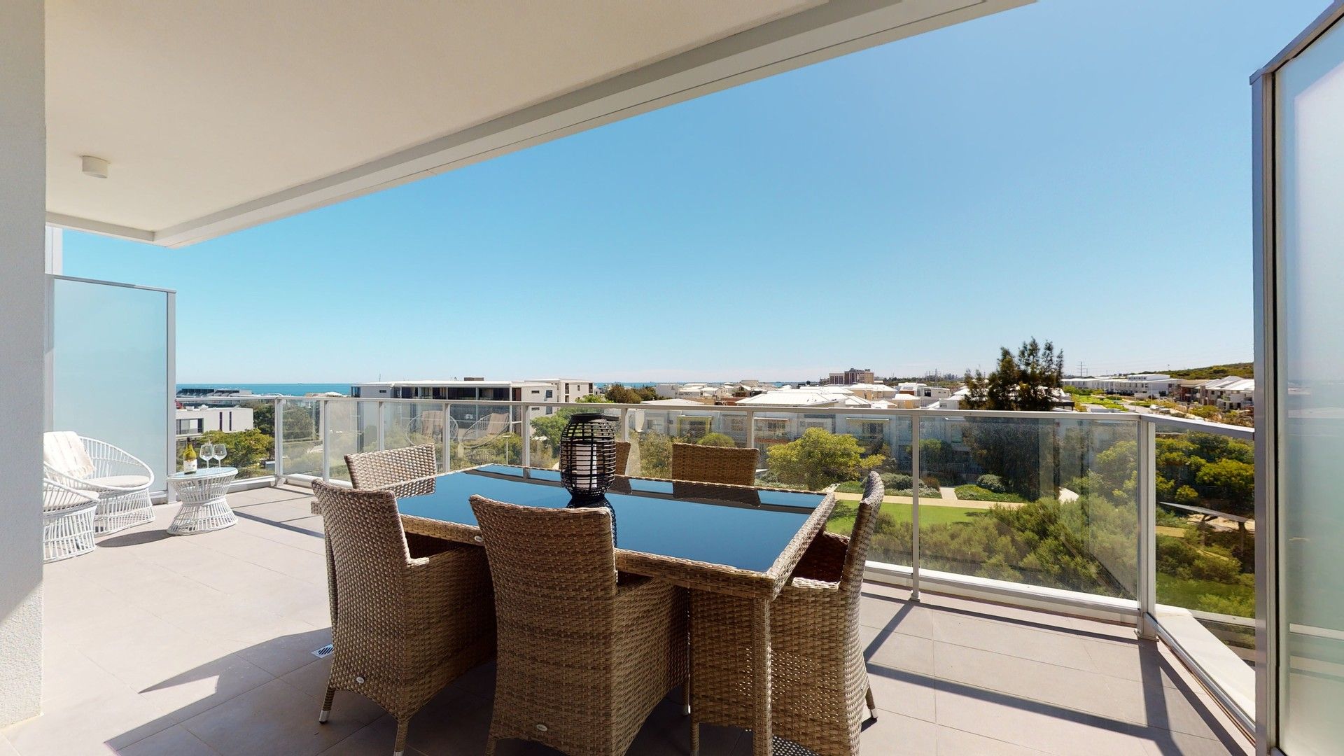 2 bedrooms Apartment / Unit / Flat in 37/89 Orsino Boulevard NORTH COOGEE WA, 6163