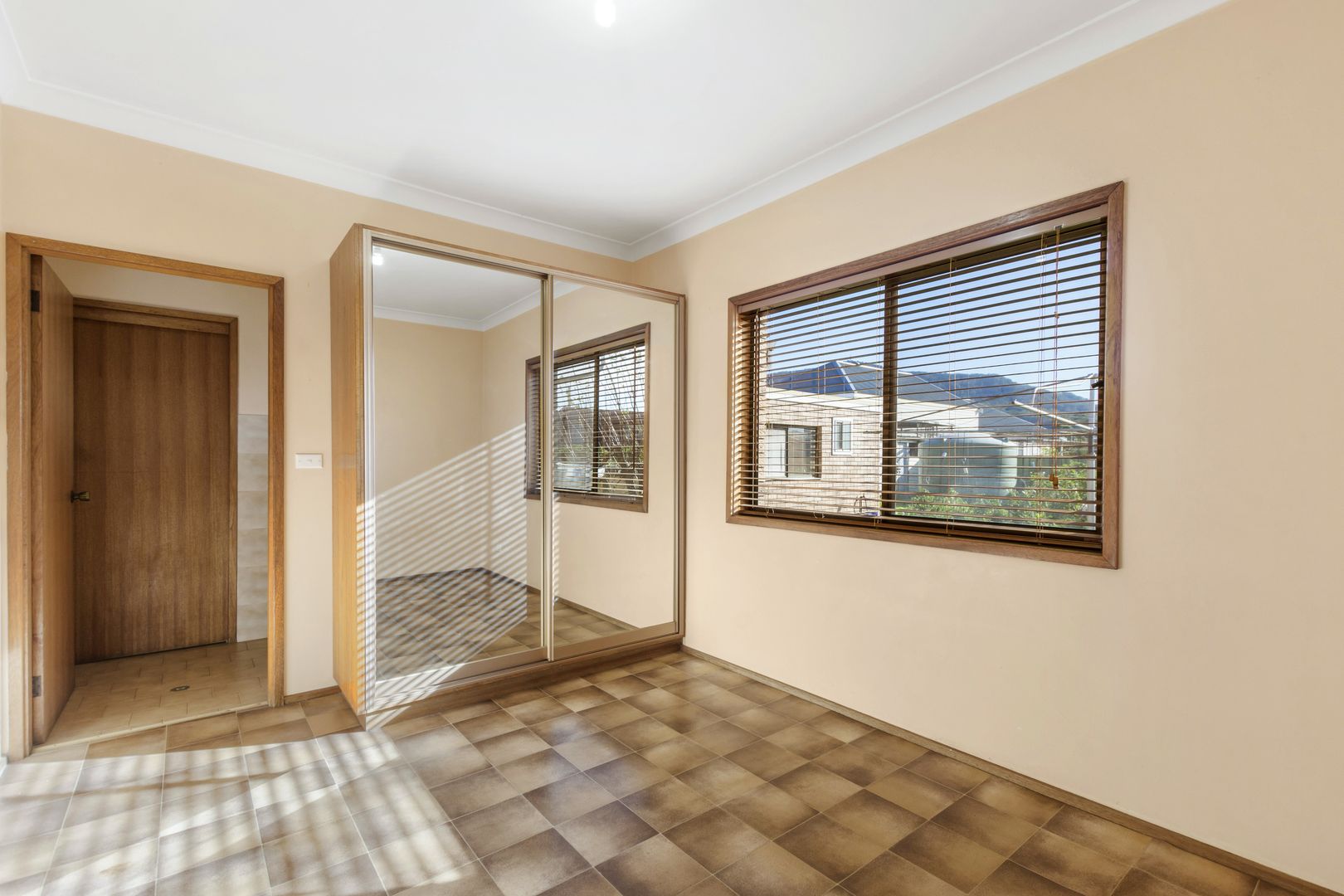 1/46 Balgownie Road, Fairy Meadow NSW 2519, Image 1