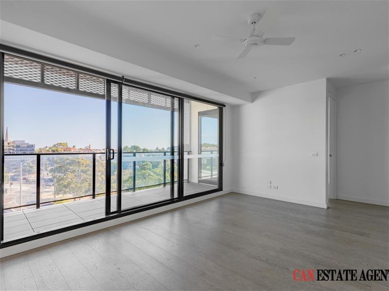 701/6 St Kilda Road, St Kilda VIC 3182, Image 2