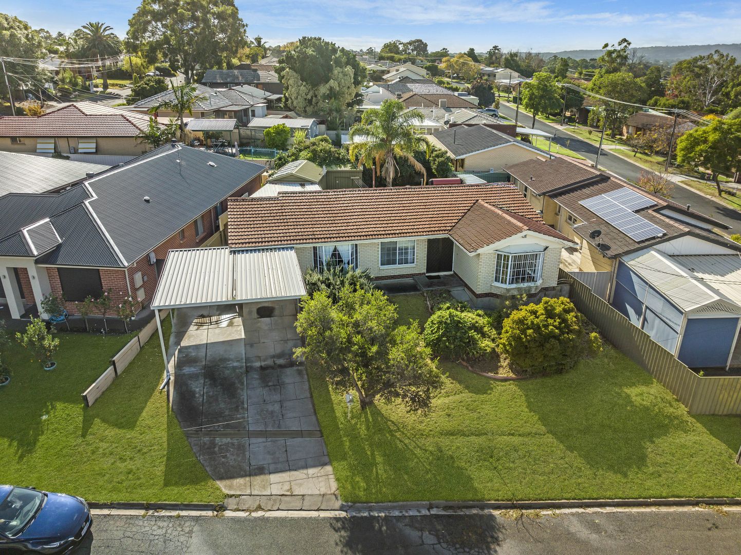 42 Clifford Way, Valley View SA 5093, Image 2