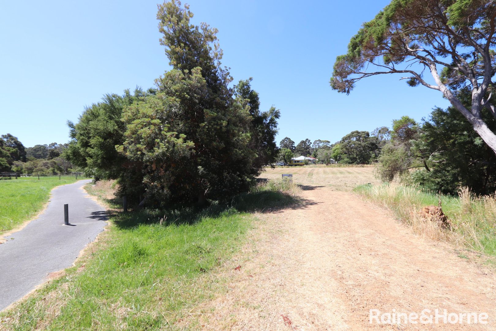 16 Honeymyrtle Circuit, Denmark WA 6333, Image 1