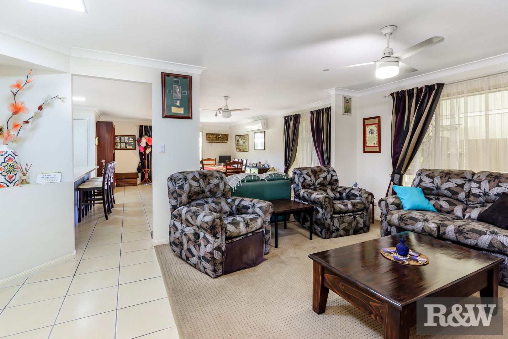 5 Coach Road West, Morayfield QLD 4506, Image 2