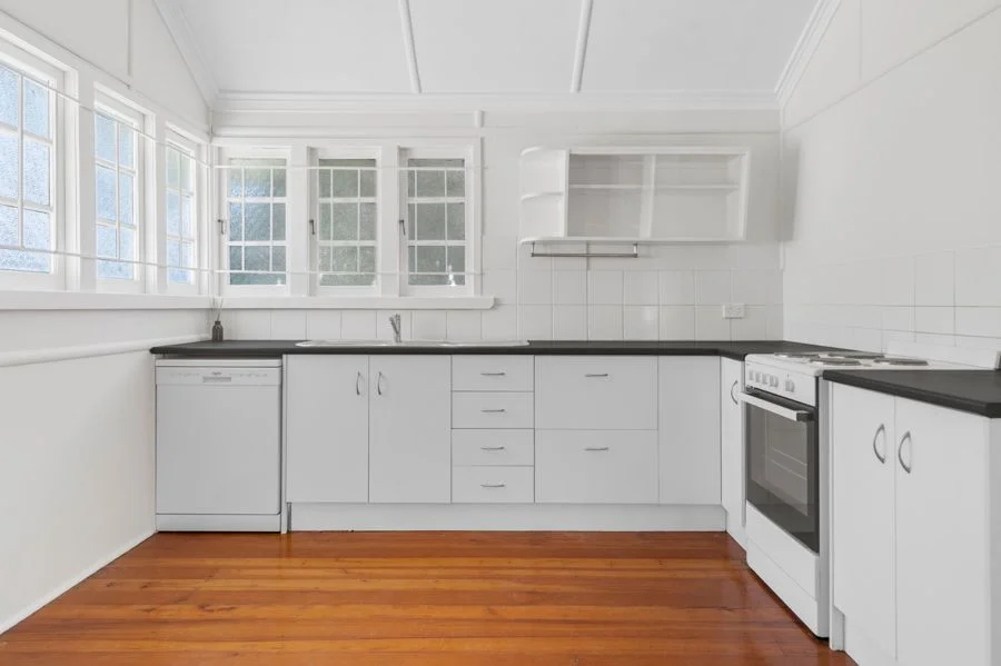 Additional image 10 of 29 Oxley Dr, Holland Park QLD 4121