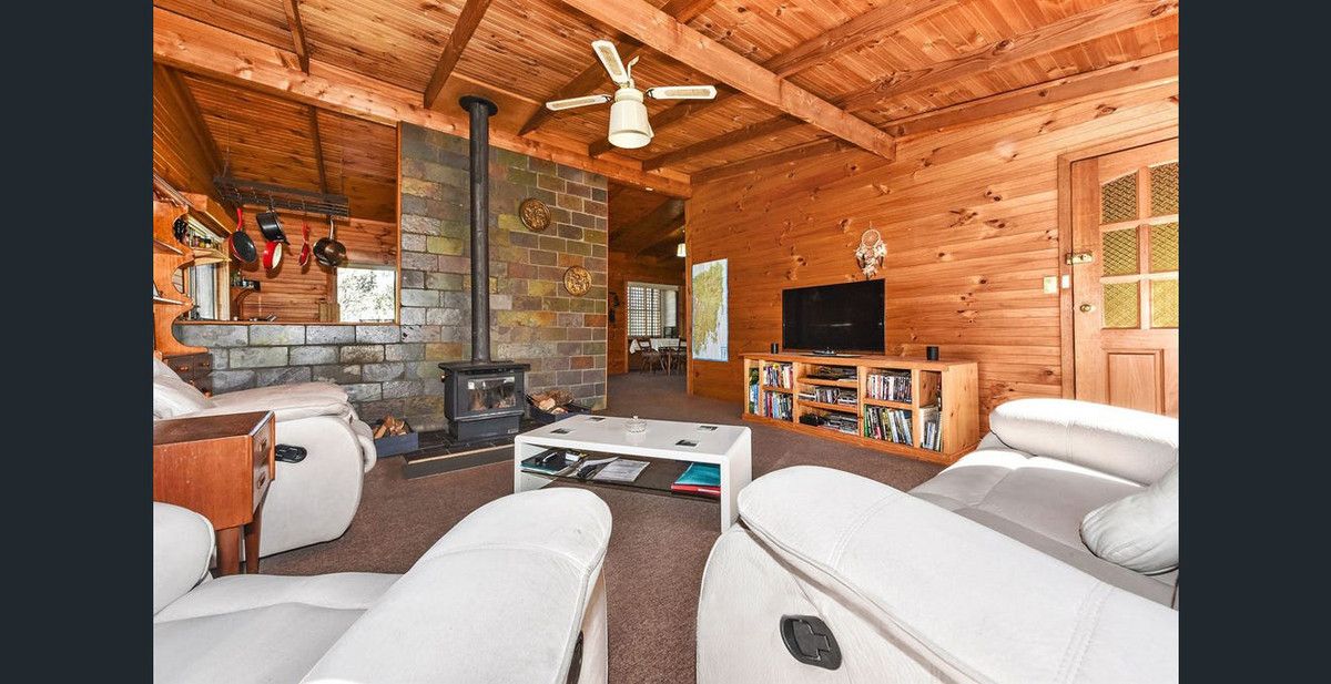 7 Kalangadoo Road, Lake Leake TAS 7210 Domain