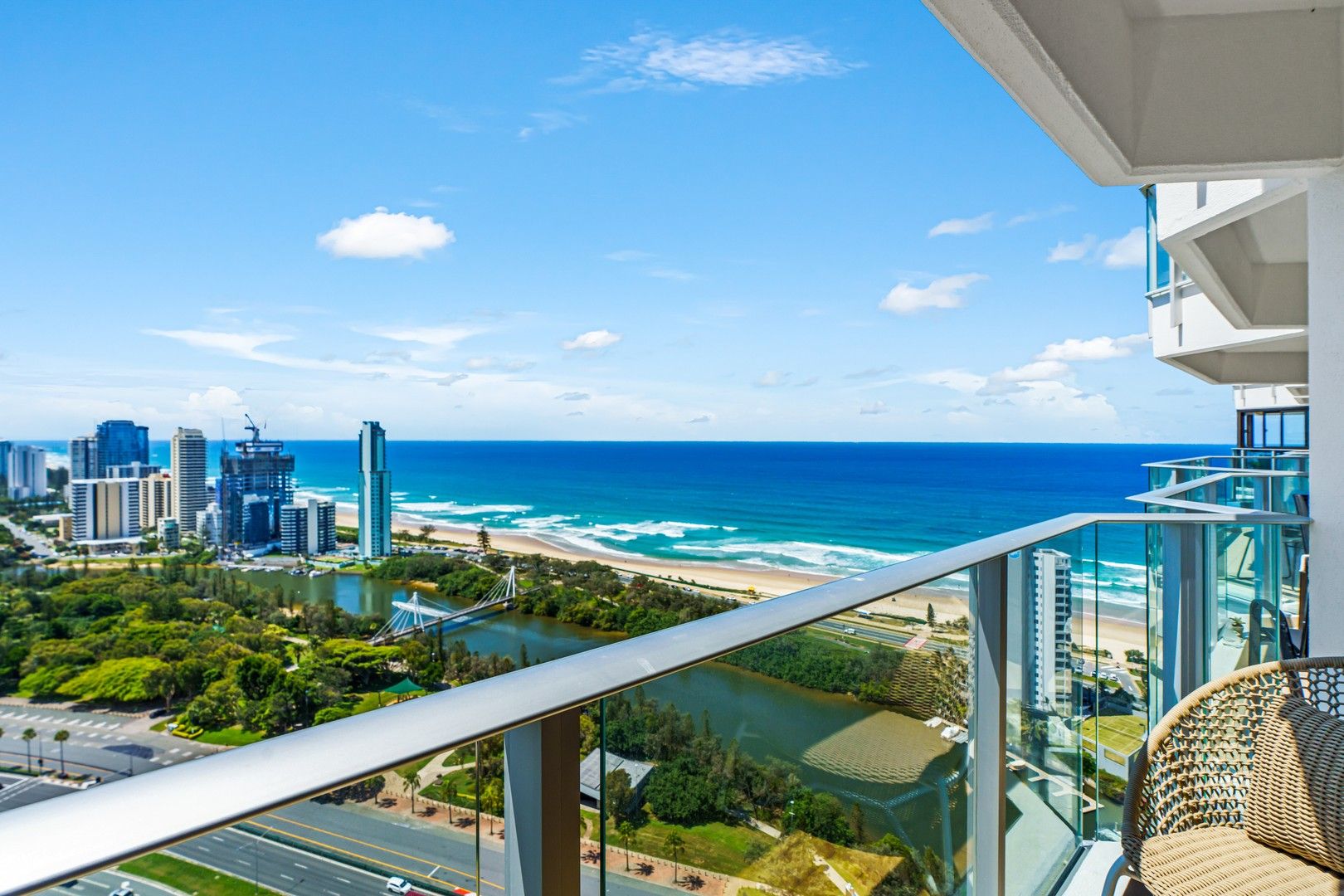 162/2 Admiralty Drive, Paradise Waters QLD 4217, Image 0