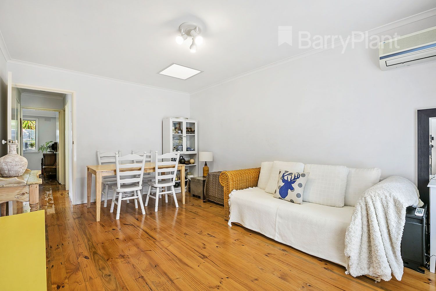 2/4 Montgomery Street, Mordialloc VIC 3195, Image 1