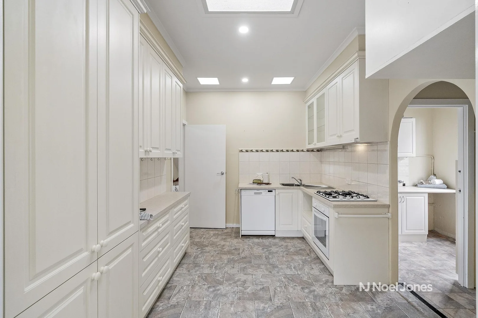 Additional image 5 of 1/2 Linden Street, Box Hill South VIC 3128