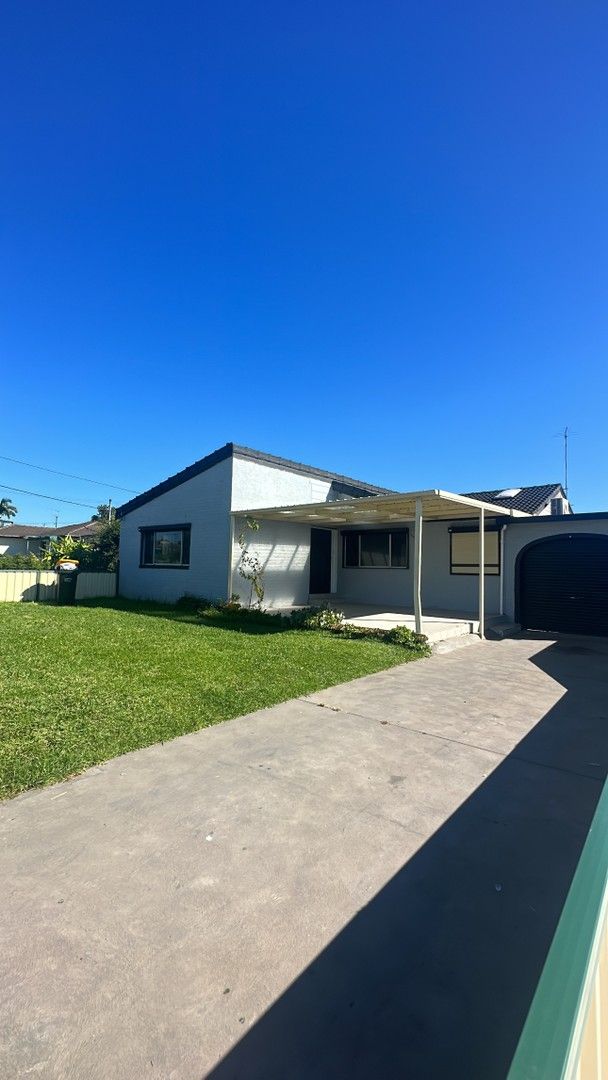 4 bedrooms House in 11 Ives Avenue LIVERPOOL NSW, 2170