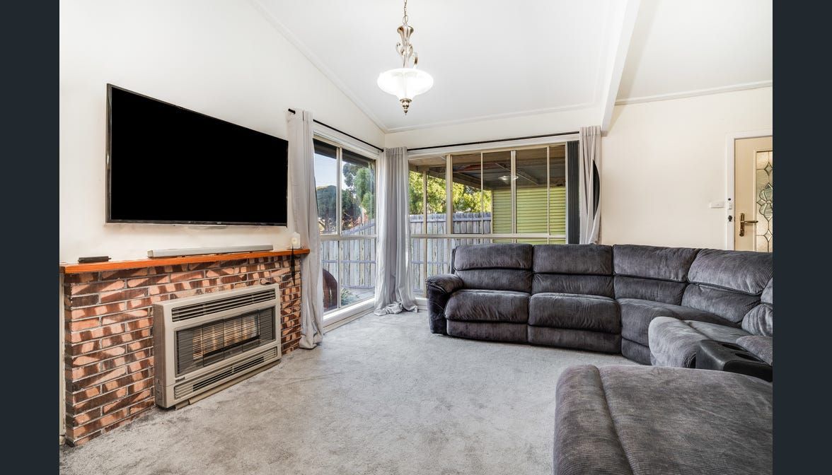 15 Rodbrough Crescent, Corio VIC 3214 House For Rent Domain