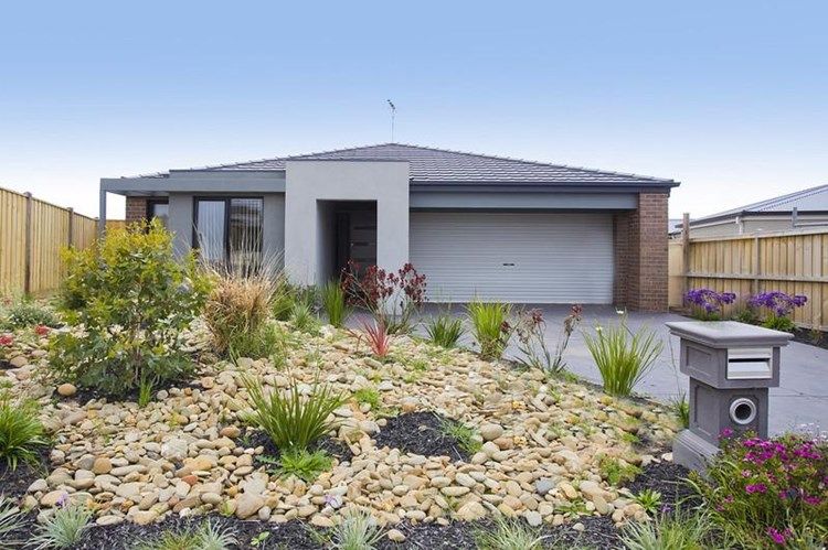 3 bedrooms House in 14 Rincon Crescent TORQUAY VIC, 3228