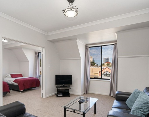 58/11 Regal Place, East Perth WA 6004