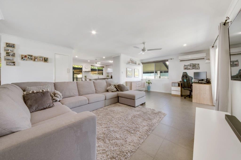 36 John Dory Drive, Toolooa QLD 4680, Image 2