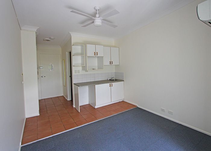 12/142 Faunce Street, Gosford NSW 2250, Image 2