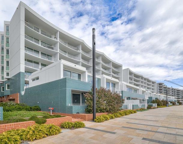 208/23 Honeysuckle Drive, Newcastle NSW 2300