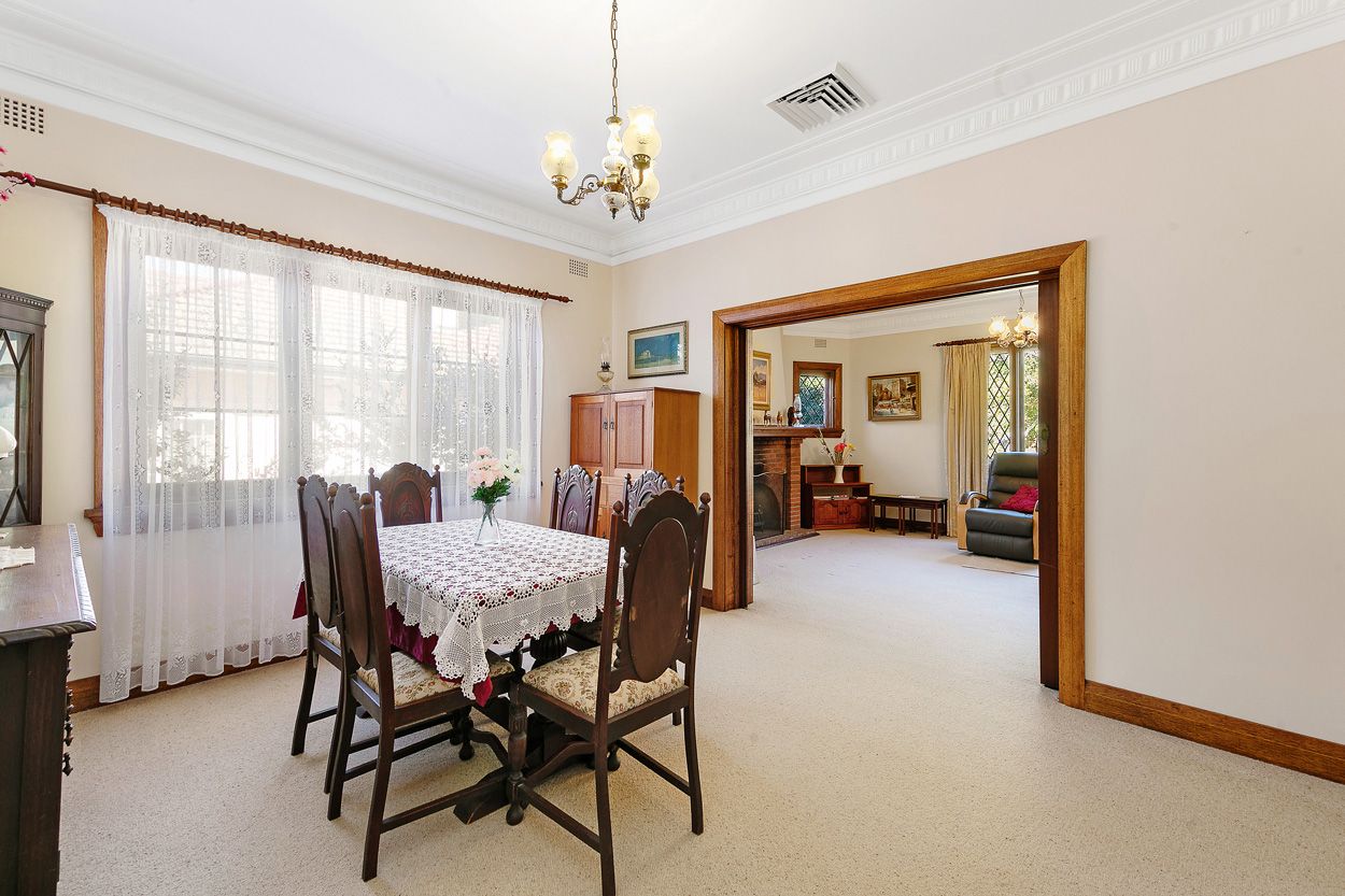 59 Archbold Road, Roseville NSW 2069, Image 2