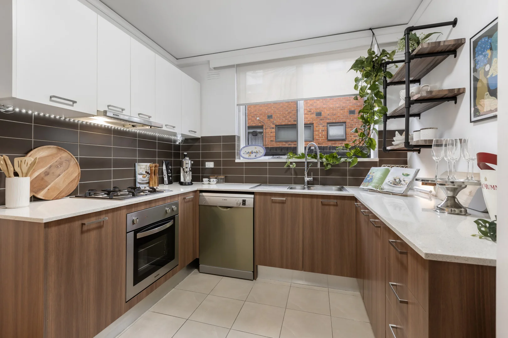 Additional image 14 of 2/44 Wave Street, Elwood VIC 3184