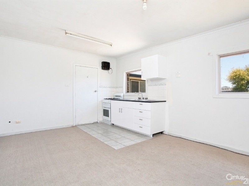 1 bedrooms Apartment / Unit / Flat in 29B Fugosia Street DOVETON VIC, 3177