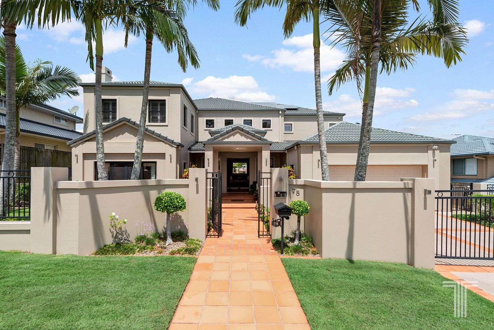 Sold 78 Golden Oak Crescent Carindale QLD 4152 on 08 Nov 2022