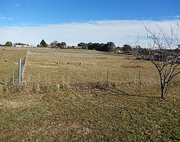 2 Clements Street, Crookwell NSW 2583