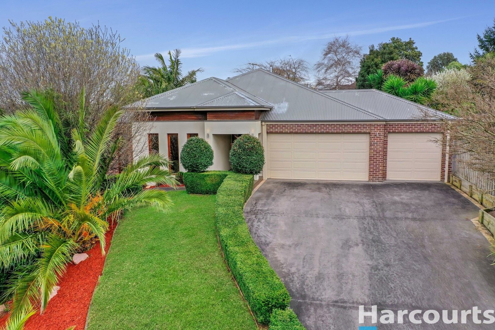 14 Cypress Court, Drouin VIC 3818, Image 2