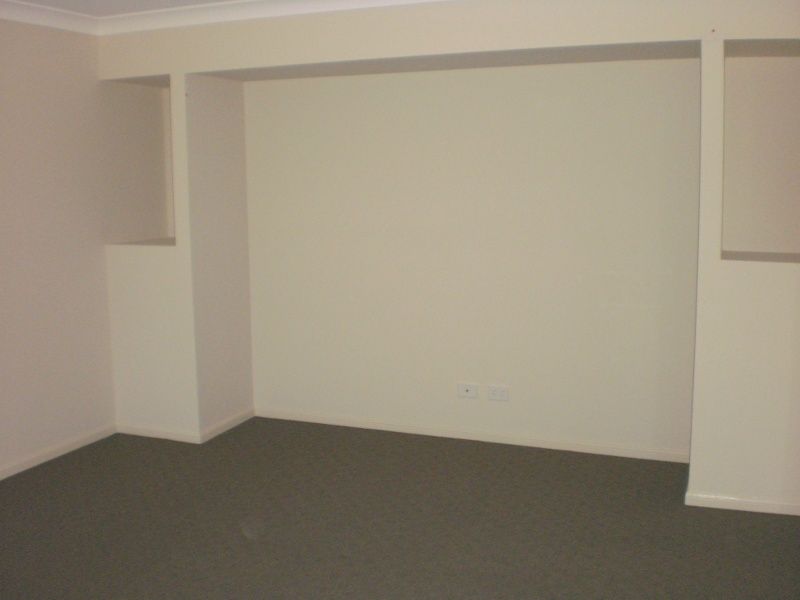 Kingaroy QLD 4610, Image 1