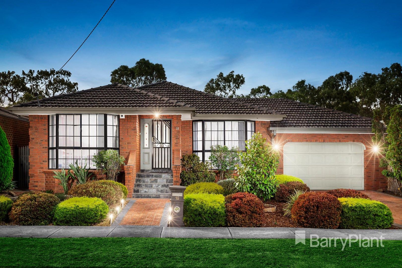 18 Westleigh Court, Mill Park VIC 3082
