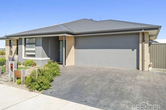 Picture of 32 Oasis Crescent, YARRAWONGA VIC 3730