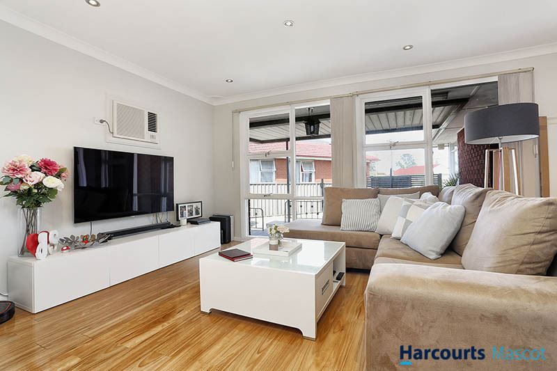 15 Katrina Cr, Cabramatta West NSW 2166, Image 1