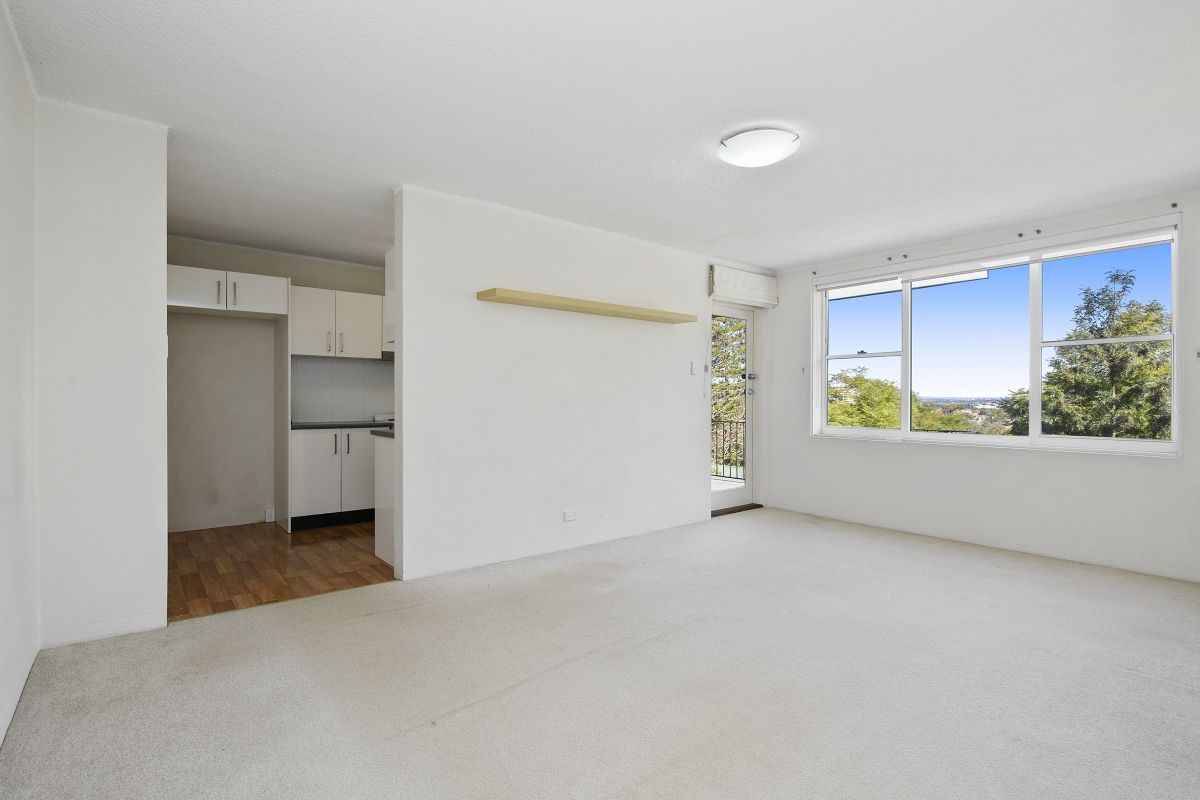 2 bedrooms Apartment / Unit / Flat in 11/236 Blaxland Road RYDE NSW, 2112