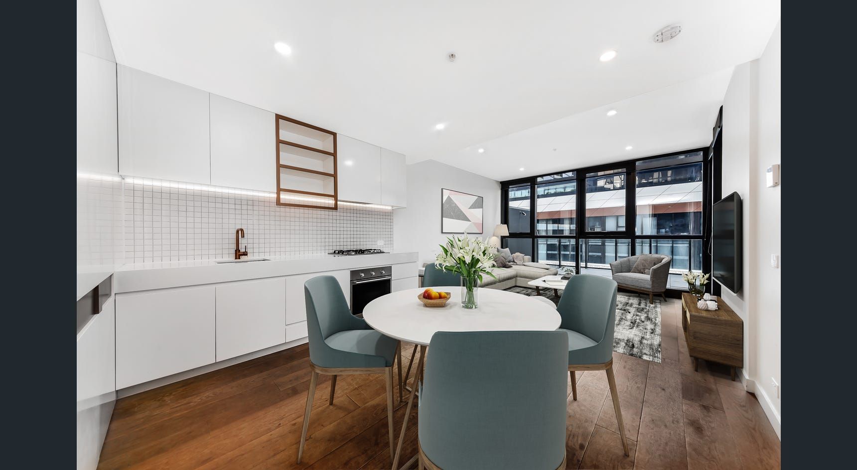 2 bedrooms Apartment / Unit / Flat in 205/52-54 Osullivan Rd GLEN WAVERLEY VIC, 3150