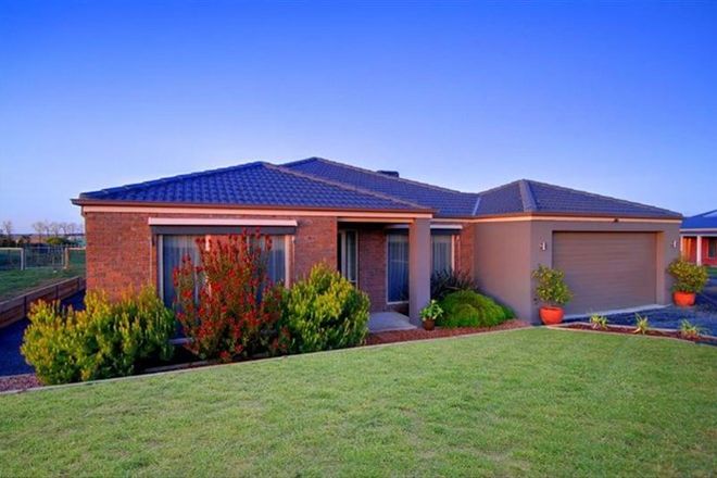 Picture of 27 Windermere Way, WINDERMERE VIC 3352