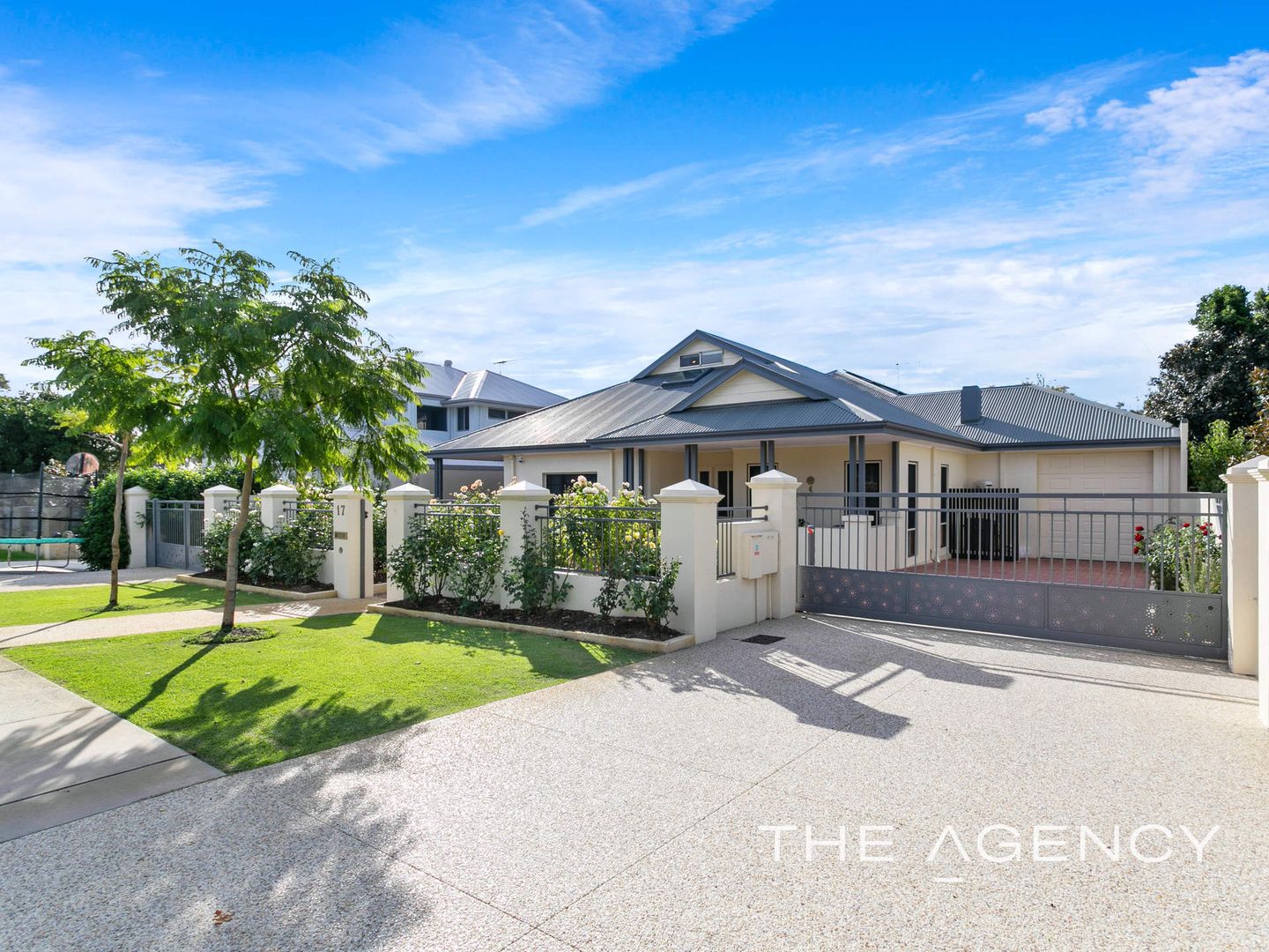 17 Davy Street, Alfred Cove WA 6154, Image 1