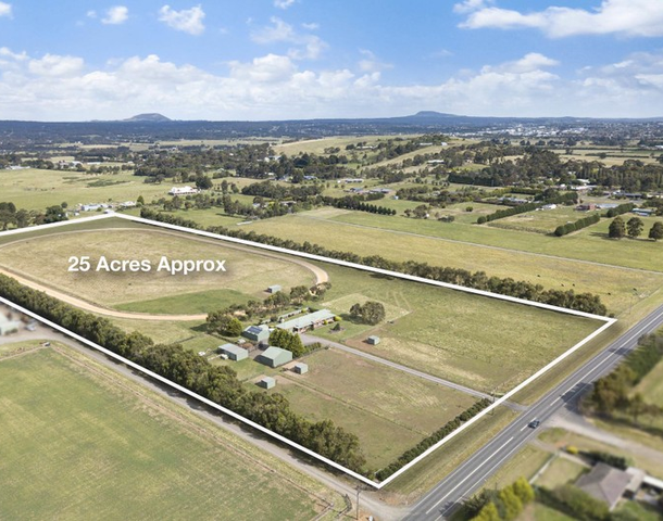 300 Gillies Road, Mount Rowan VIC 3352