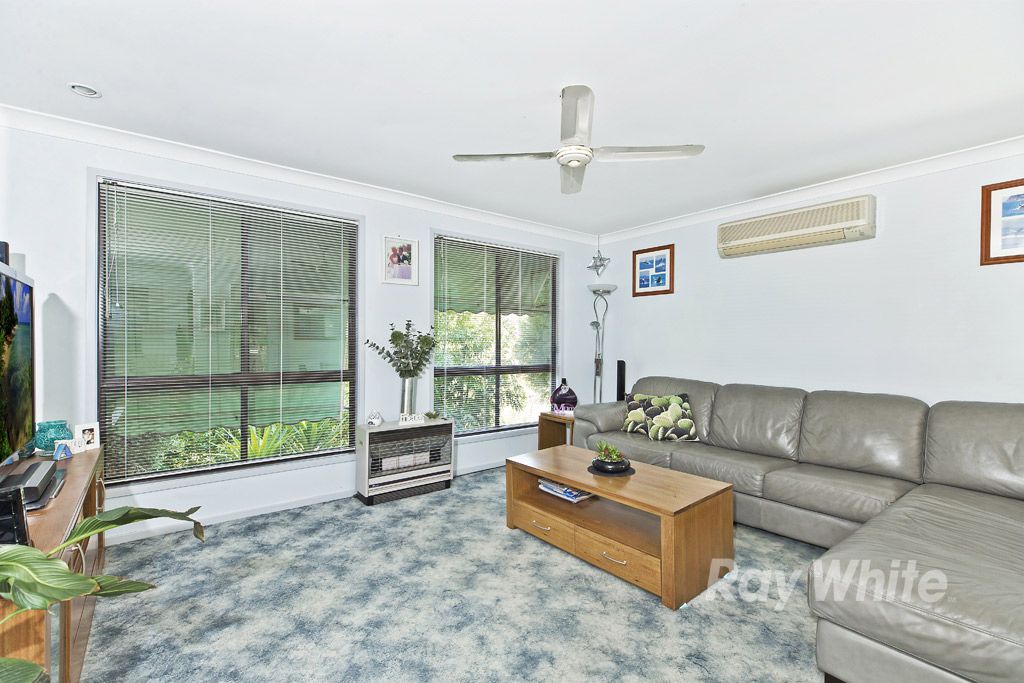 13 Southern Cross Drive, Woodrising NSW 2284, Image 2