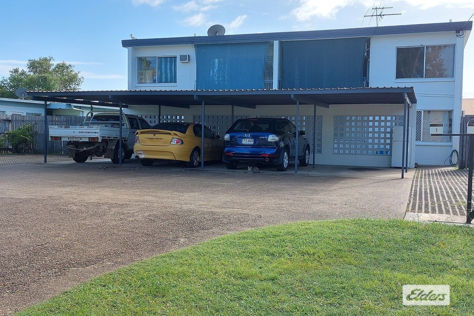 2 bedrooms Apartment / Unit / Flat in 1/8 Adams Street HEATLEY QLD, 4814