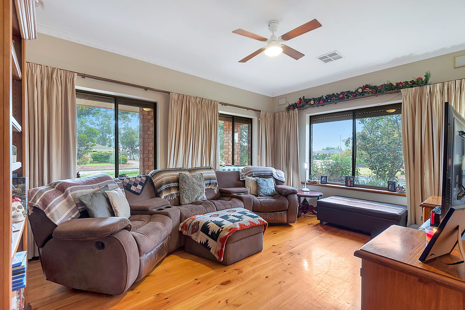 97 Daniel Avenue, Globe Derby Park SA 5110 Domain