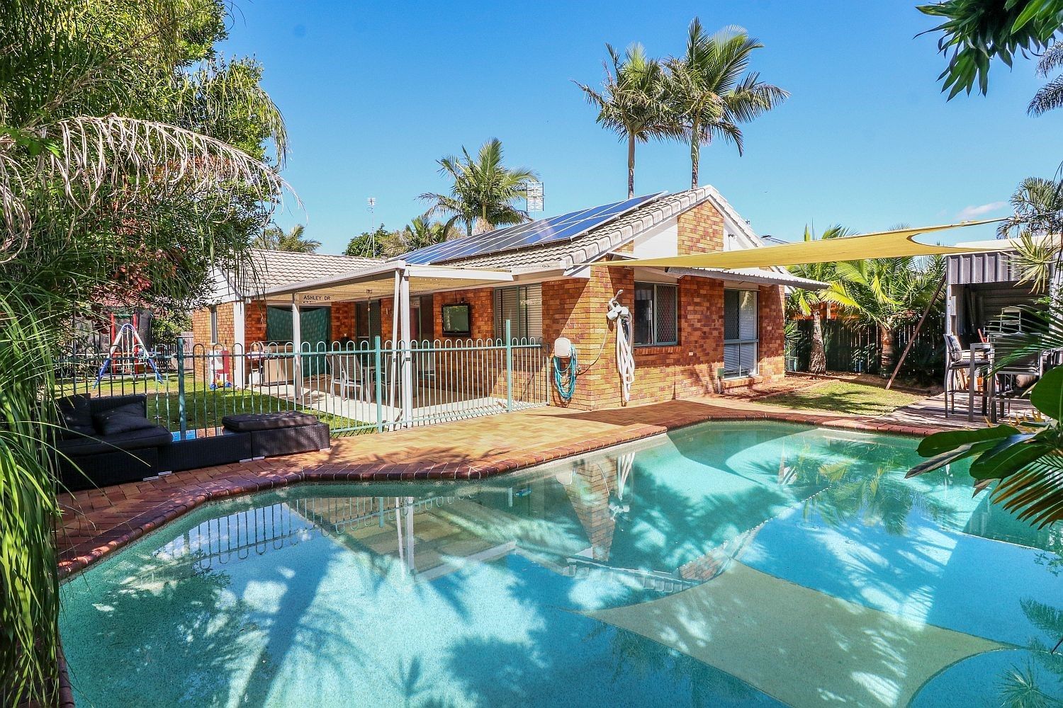 35 Boomba Street, Pacific Paradise QLD 4564, Image 0