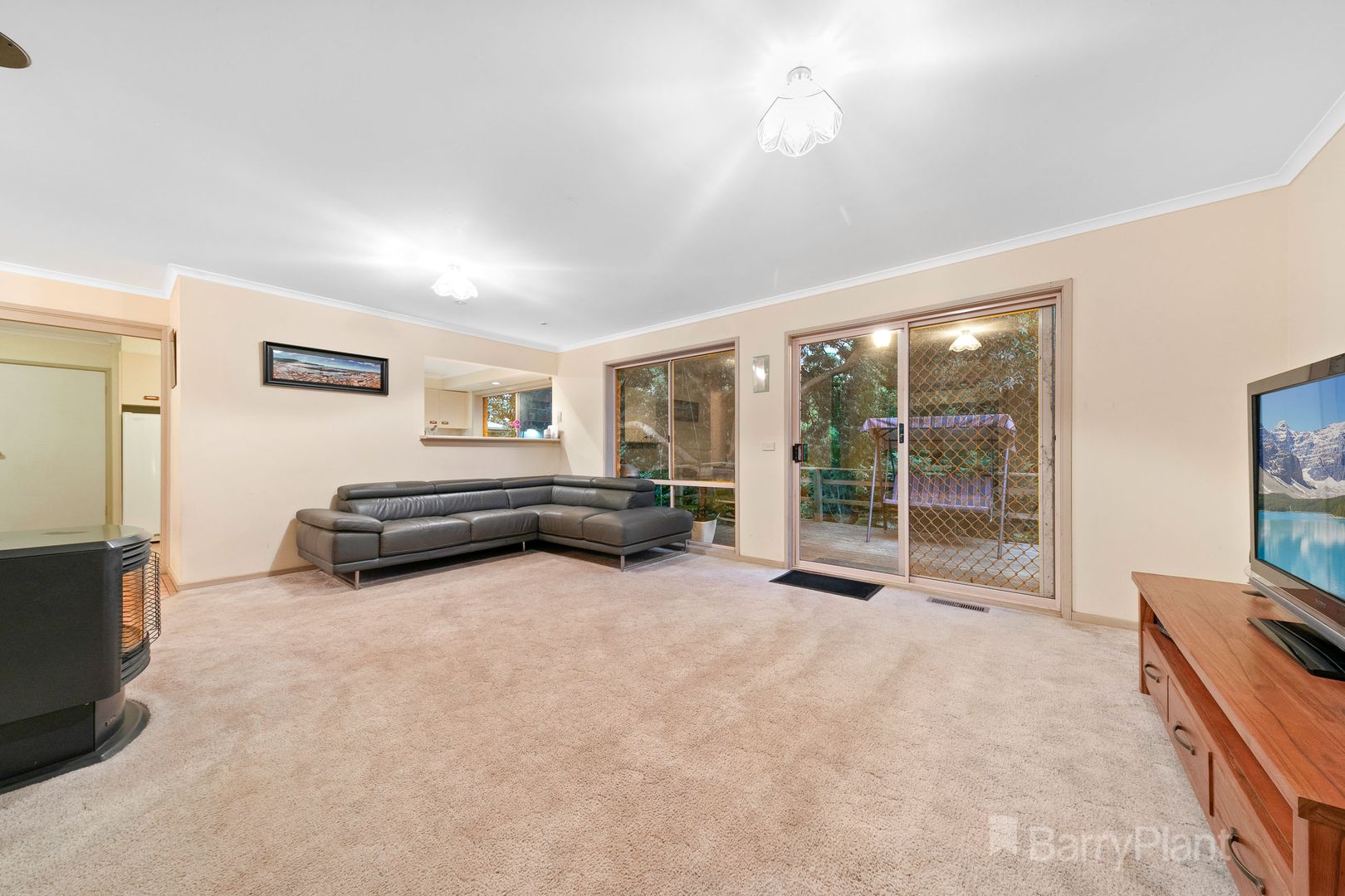 7 Canawindi Drive, Warragul VIC 3820, Image 2