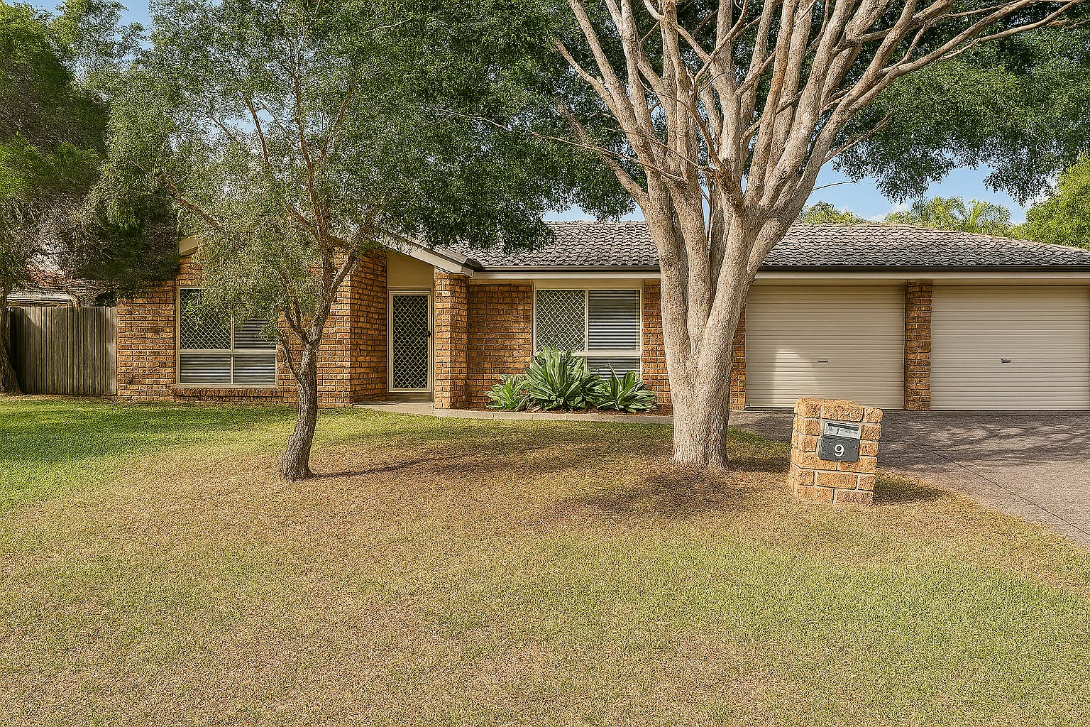 6 Bauple Crescent, Rochedale South QLD 4123