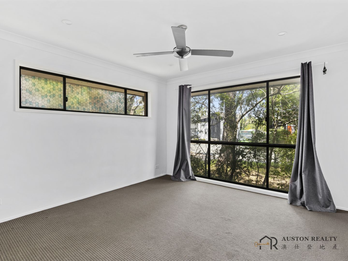 40 Cinderella Drive, Springwood QLD 4127, Image 1